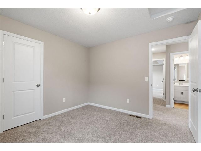 908 Pine Vale Avenue, Somerset, WI 54025