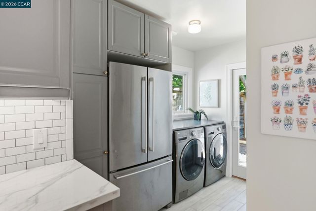 899 Arlington Ave., Berkeley, CA 94707