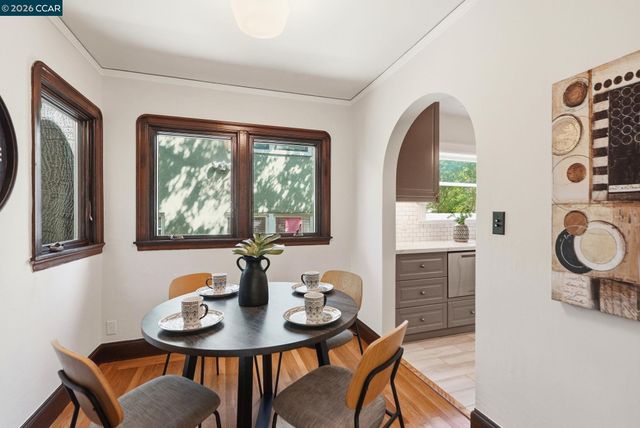 899 Arlington Ave., Berkeley, CA 94707