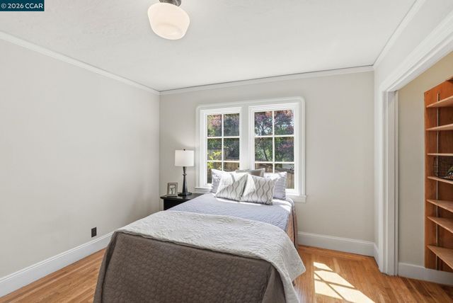 899 Arlington Ave., Berkeley, CA 94707