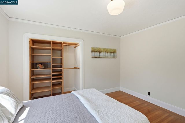 899 Arlington Ave., Berkeley, CA 94707