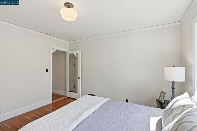 899 Arlington Ave., Berkeley, CA 94707