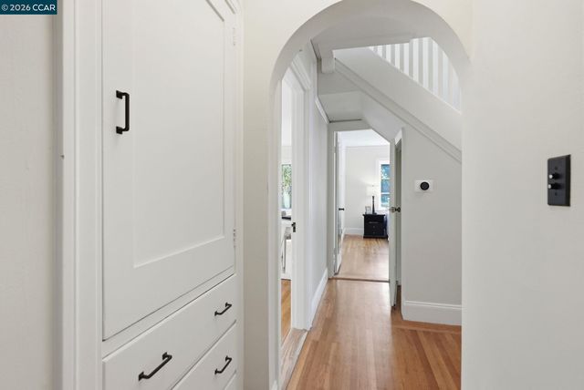 899 Arlington Ave., Berkeley, CA 94707