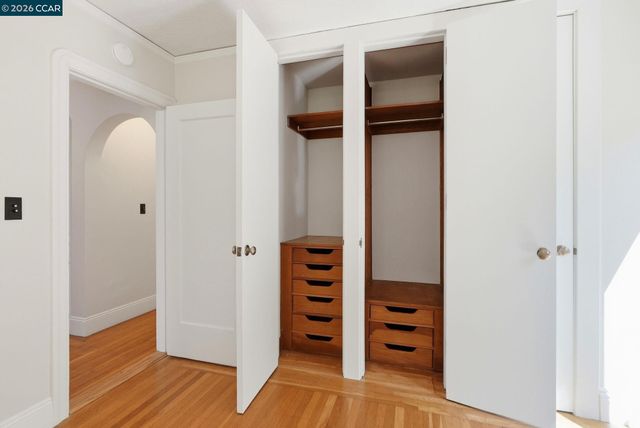 899 Arlington Ave., Berkeley, CA 94707