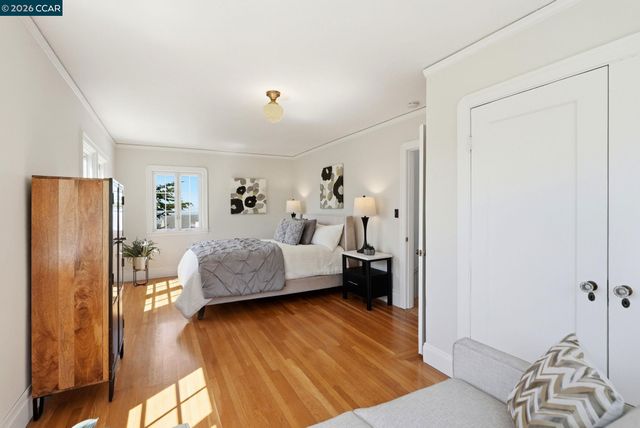 899 Arlington Ave., Berkeley, CA 94707