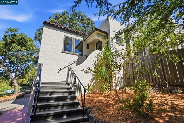 899 Arlington Ave., Berkeley, CA 94707