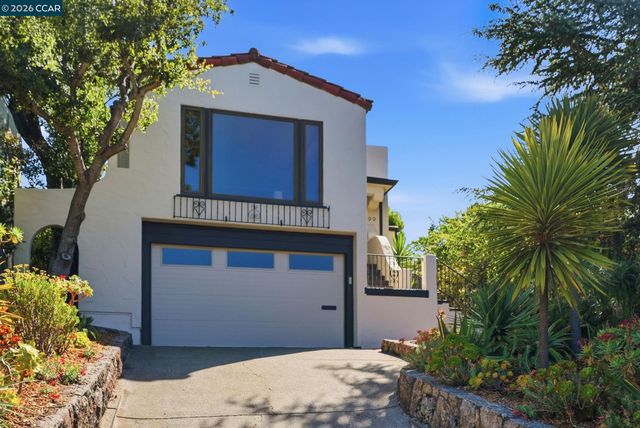 899 Arlington Ave., Berkeley, CA 94707