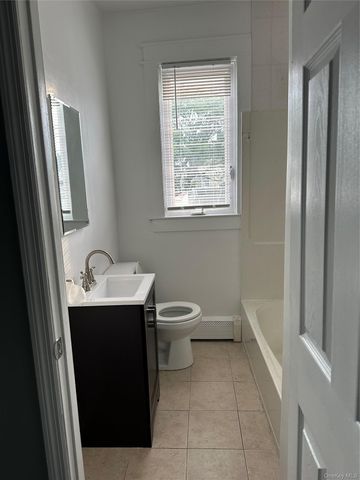 17 Chestnut Street, Yonkers, NY 10701
