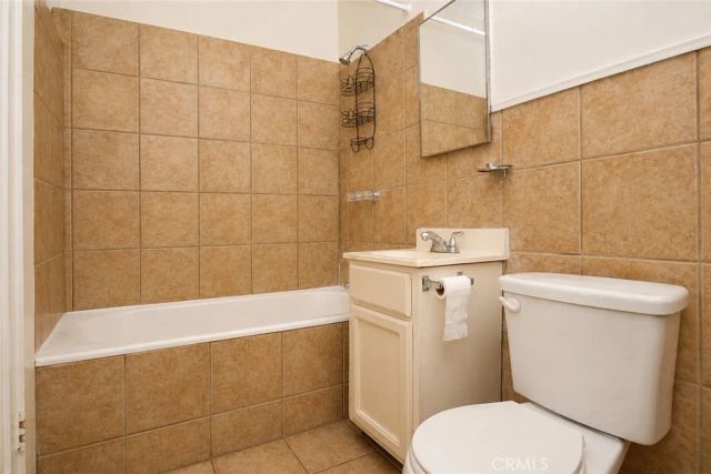 2681 Orchard, Los Angeles, CA 90007