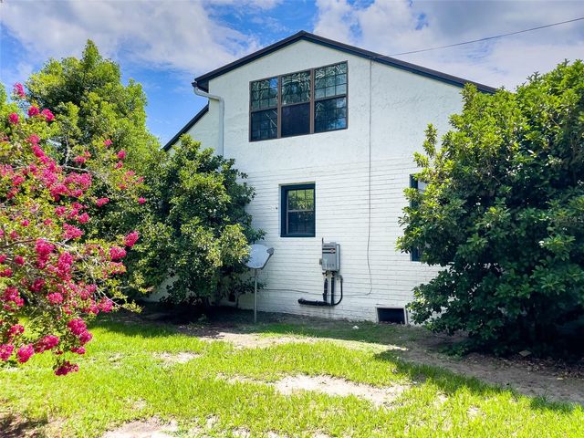 2022 DIANA DRIVE, Palatka, FL 32177