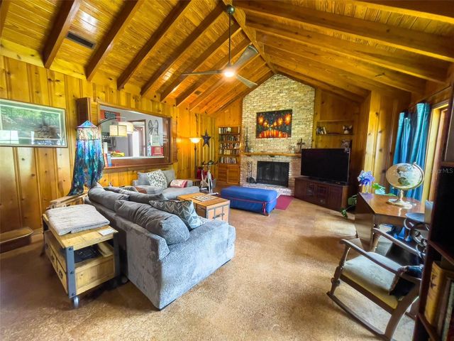 2022 DIANA DRIVE, Palatka, FL 32177