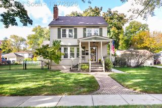 9911 Ingram Street, Livonia, MI 48150