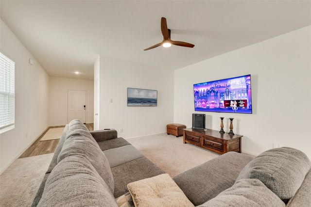 618 Colgate Circle, Princeton, TX 75407
