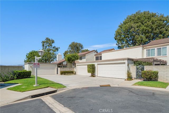 5536 E Vista Del Este, Anaheim, CA 92807