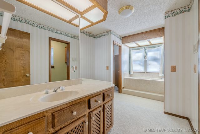 521 Pioneer Road, Sapulpa, OK 74066