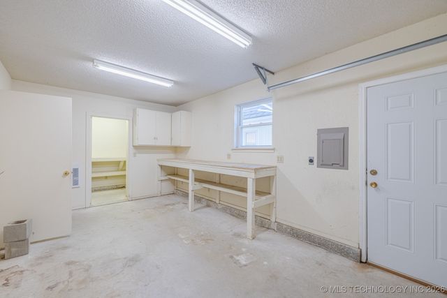 521 Pioneer Road, Sapulpa, OK 74066