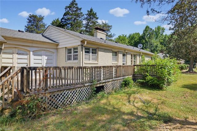 5203 High Point Road, Greensboro, NC 27407