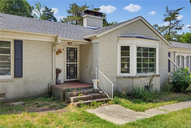 5203 High Point Road, Greensboro, NC 27407