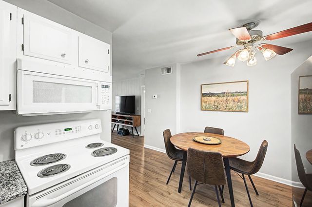 1100 W Main St Apt D5, Franklin, TN 37064