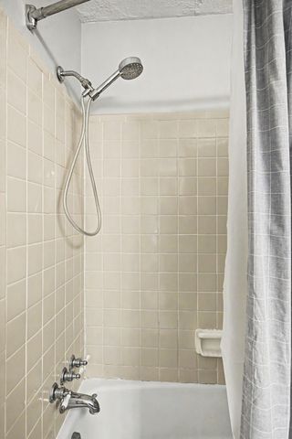 1100 W Main St Apt D5, Franklin, TN 37064