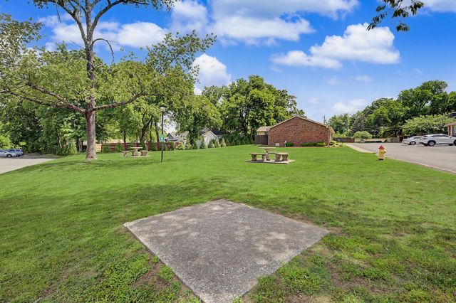 1100 W Main St Apt D5, Franklin, TN 37064