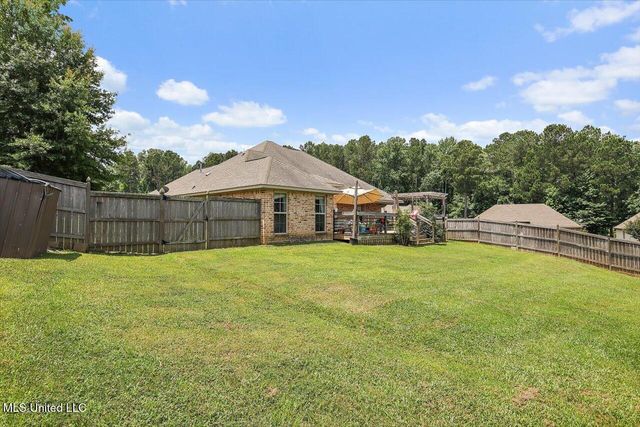801 Ascham Court, Pearl, MS 39208