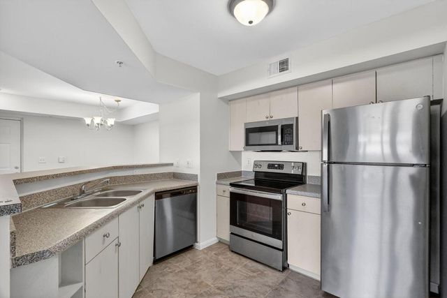 3643 NW Mediterranean Lane 103, Jensen Beach, FL 34957