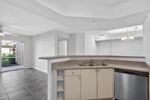 3643 NW Mediterranean Lane 103, Jensen Beach, FL 34957