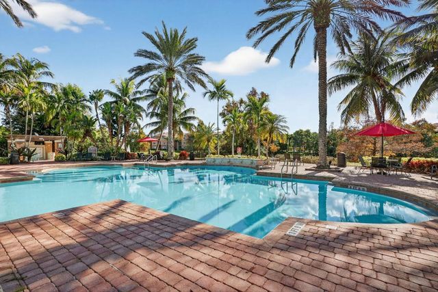3643 NW Mediterranean Lane 103, Jensen Beach, FL 34957