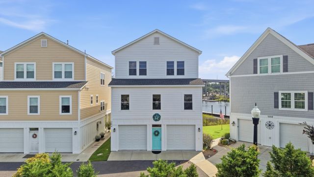 104 Marblehead Dr., Little River, SC 29566