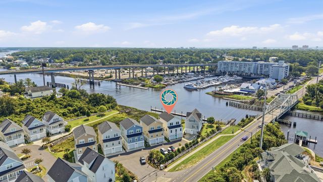104 Marblehead Dr., Little River, SC 29566