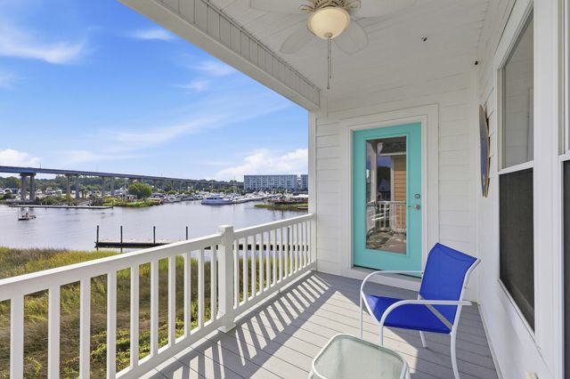 104 Marblehead Dr., Little River, SC 29566