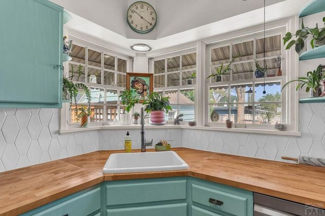 427 Lincoln St, Pueblo, CO 81004