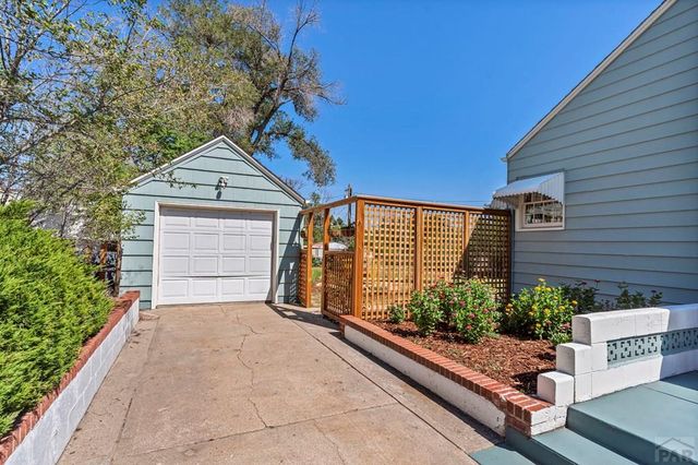 427 Lincoln St, Pueblo, CO 81004