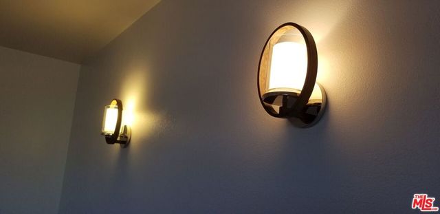 1816 S La Brea Avenue, Los Angeles, CA 90019