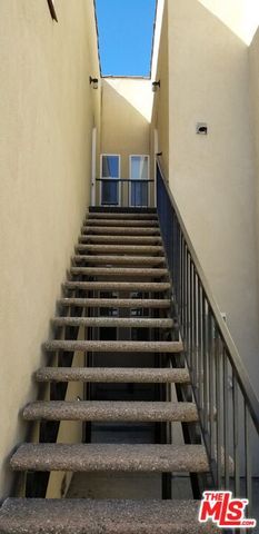 1816 S La Brea Avenue, Los Angeles, CA 90019