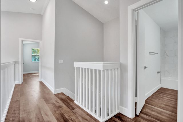 9821 NW 5th Place, Plantation, FL 33324