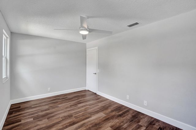 9821 NW 5th Place, Plantation, FL 33324