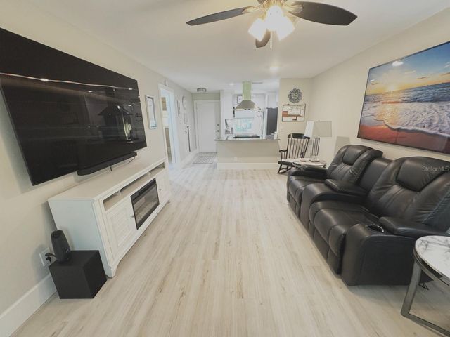 2465 NORTHSIDE DRIVE 2204, Clearwater, FL 33761