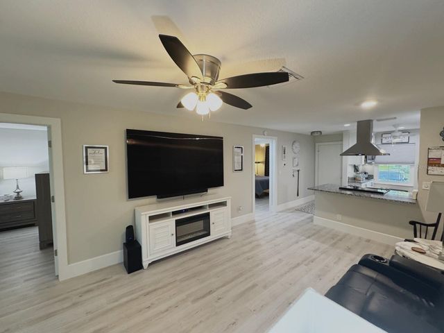 2465 NORTHSIDE DRIVE 2204, Clearwater, FL 33761