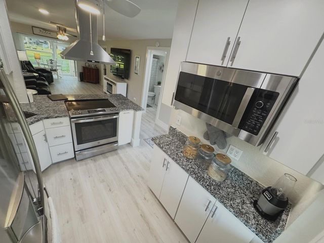 2465 NORTHSIDE DRIVE 2204, Clearwater, FL 33761