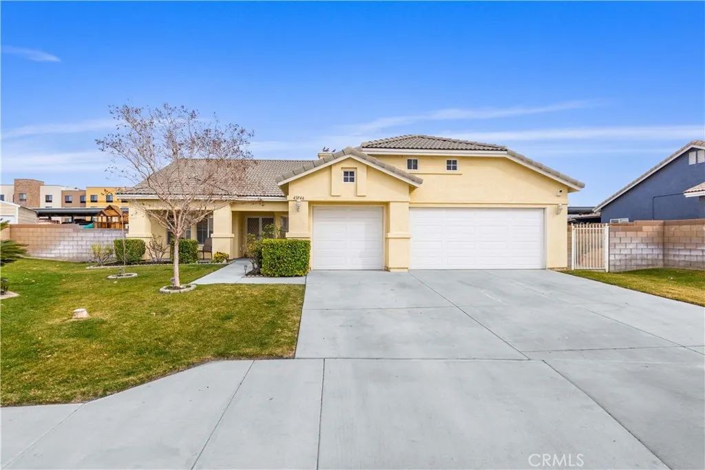 43846 Johns Court, Lancaster, CA 93536