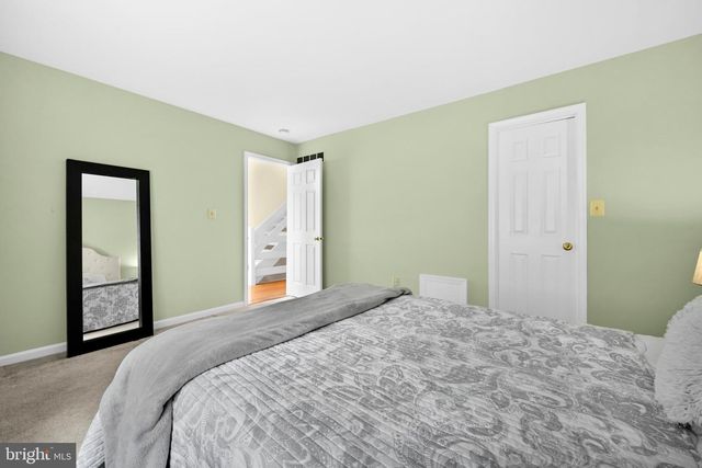 301 FOX RUN, Exton, PA 19341
