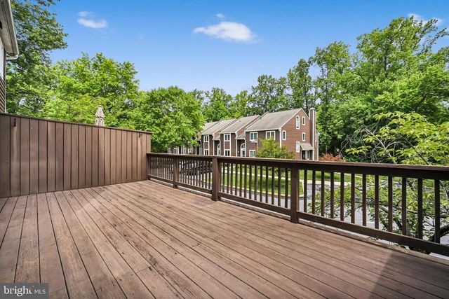301 FOX RUN, Exton, PA 19341