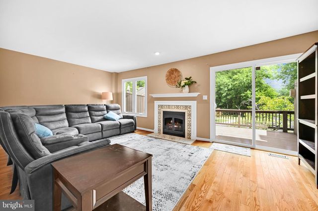 301 FOX RUN, Exton, PA 19341