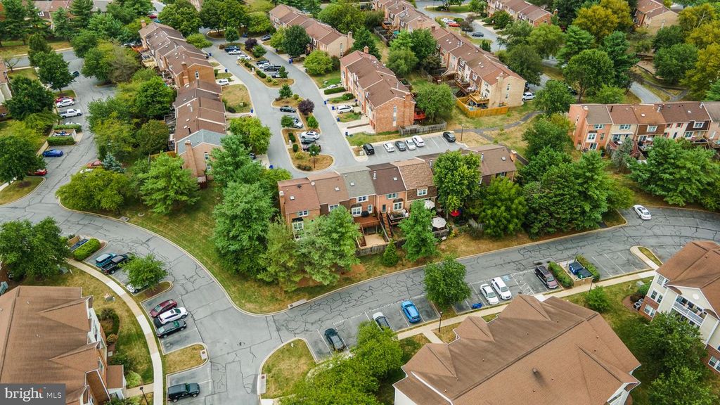 8033 HOLLOW REED CT, Frederick, MD 21701