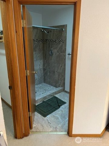 32021 SE 291 Street, Ravensdale, WA 98051