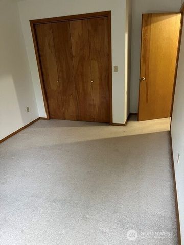 32021 SE 291 Street, Ravensdale, WA 98051