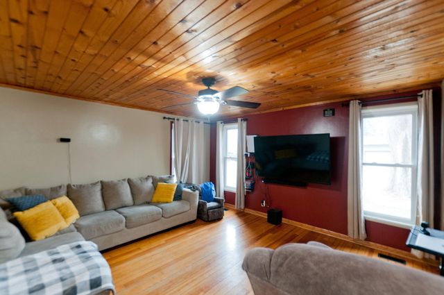 406 N 10th Street, Cameron, WI 54822