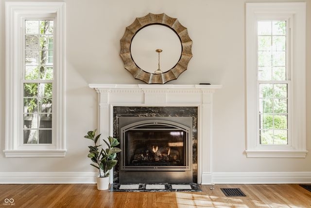 4330 Central Avenue, Indianapolis, IN 46205